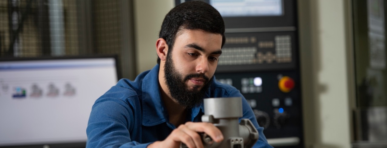 Co-op students working at Makino in Mason, Ohio.